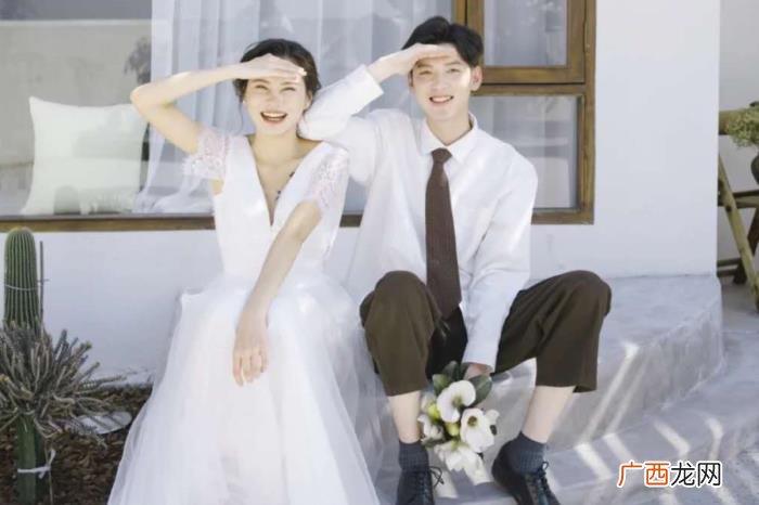 男人为什么不肯删前任的微信 男人有了新欢还不删前任微信