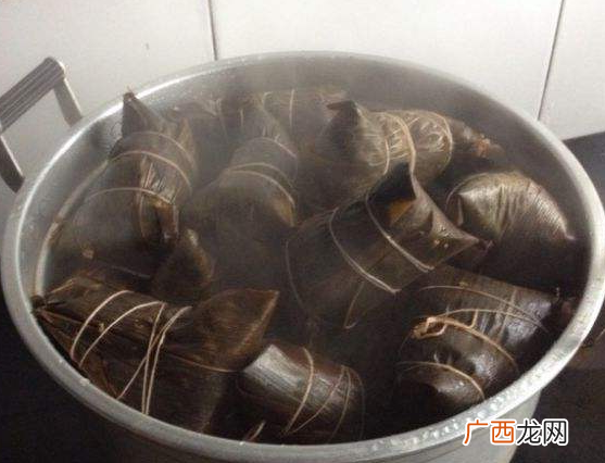 粽子是蒸还是煮？粽子是隔水蒸还是水煮