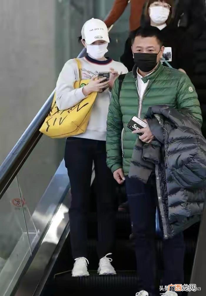 李小冉把大6岁老公熬成爹 李小冉老公徐佳宁多大