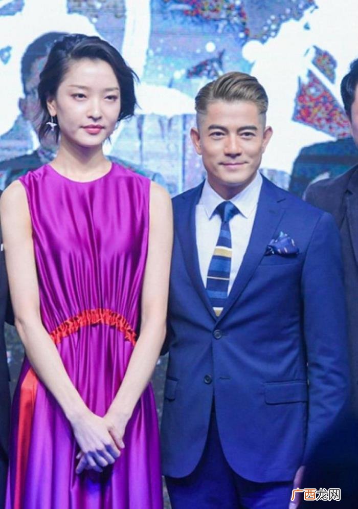 名模杜鹃不愧是行走的衣架子 杜鹃个人写真