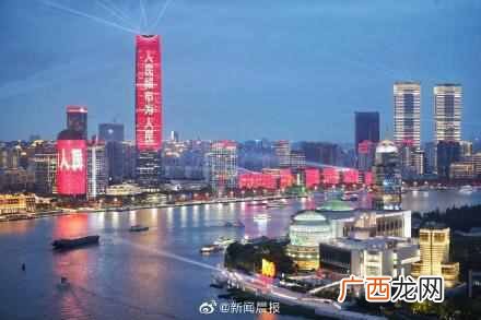 分享上海外滩夜景介绍 晚上上海外滩好玩吗