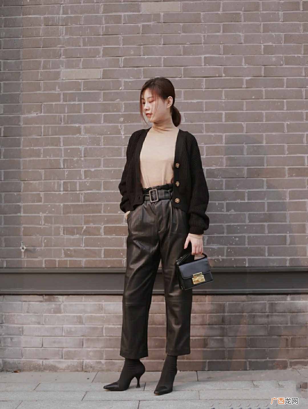 最合适罗圈腿的裤型和禁忌 罗圈腿穿什么样的裤子好看