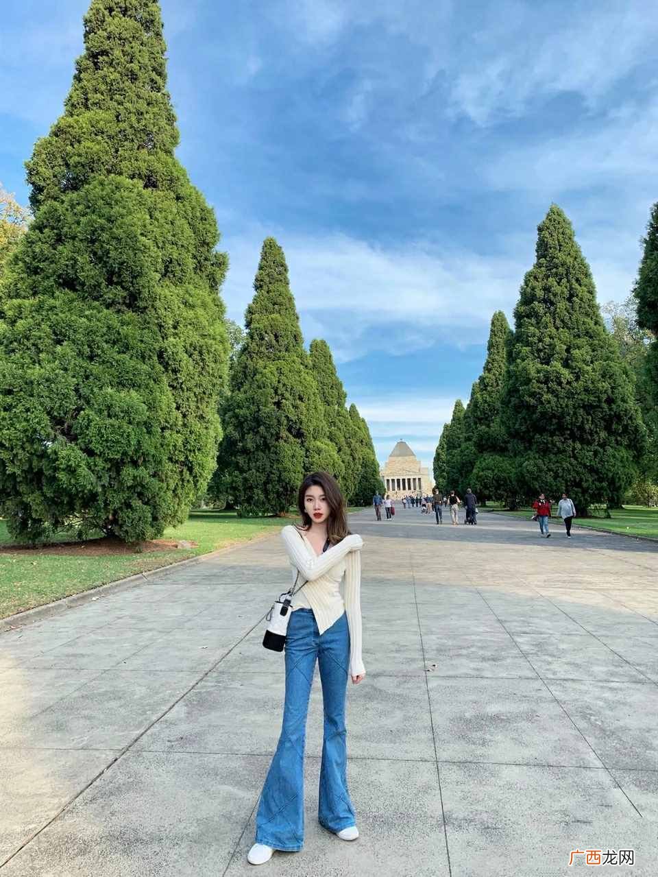 最合适罗圈腿的裤型和禁忌 罗圈腿穿什么样的裤子好看