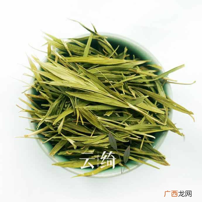 简评竹叶青茶口感和功效 夏天喝竹叶青茶好吗