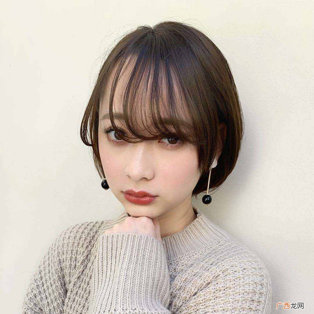 适合圆脸的短发刘海推荐 圆脸适合什么样的刘海发型