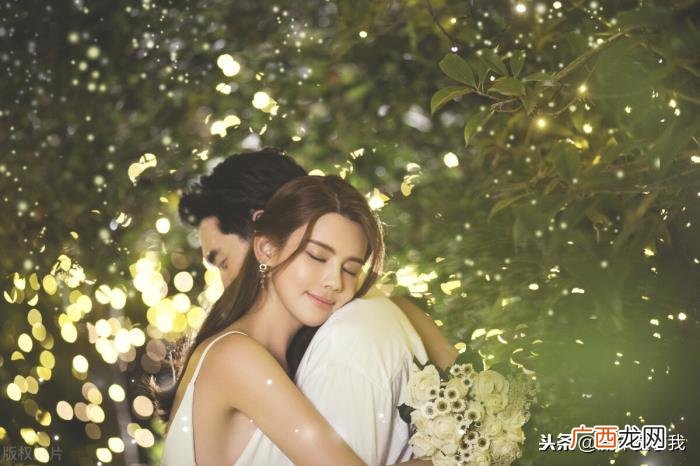 套路女朋友的聊天方式 感动女朋友的句子