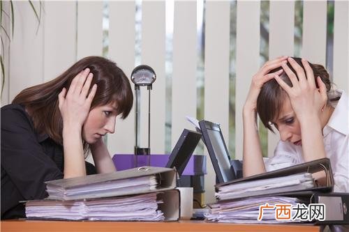老婆是工作狂老公会觉得自己弱吗老婆是工作狂没时间约会怎么办