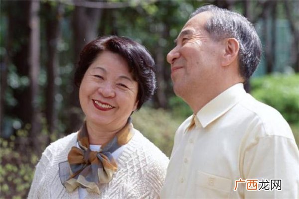 老年夫妻不和睦怎么办老年夫妻如何相处