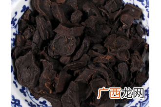何首乌泡水喝的功效与作用