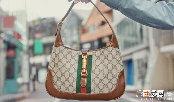 国际十大名牌包包排名 LV包包品质十分卓越