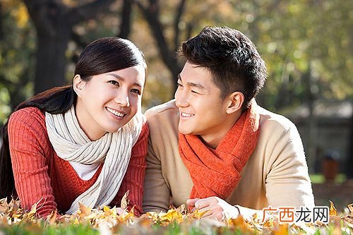 老公太黏人怎么办老公太黏人是缺乏安全感吗
