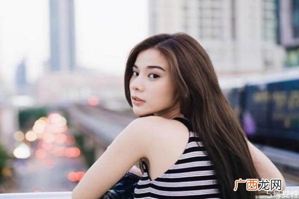 爱笑的男生性格怎么样呢爱笑的男生喜欢什么样女生呢
