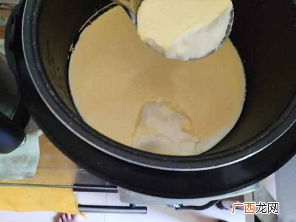 酸奶机怎么做酸奶？在家没有酸奶机做酸奶的方
