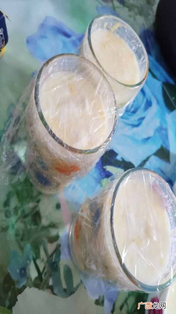 酸奶机怎么做酸奶？在家没有酸奶机做酸奶的方
