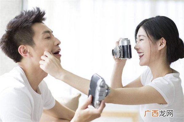 老公护着小三说明什么老公为什么护着别的女人