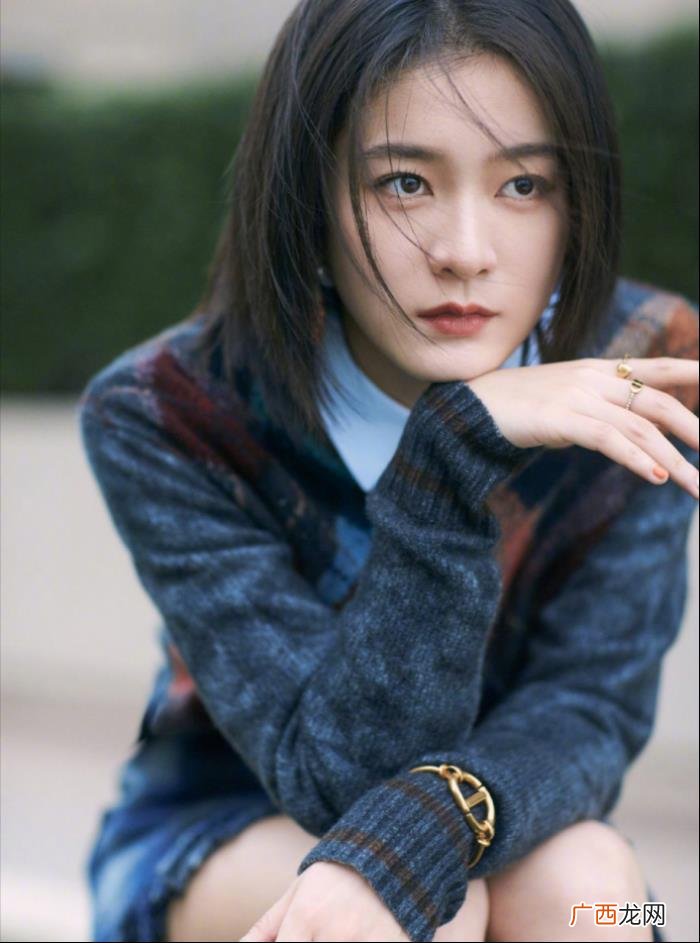 张雪迎这双又长又直的美腿真撩人 张雪迎身高