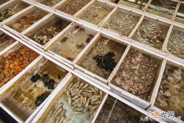摆地摊卖什么最赚钱而且很受欢迎？过年期间卖