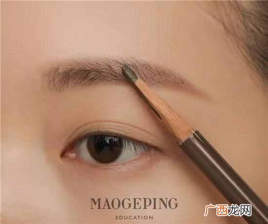 怎么画眉毛最好看？跟美妆达人学画眉毛