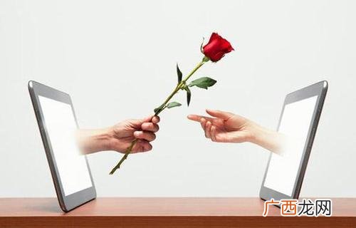 夫妻分居两地妻子该怎么做夫妻分居两地妻子正确的做法