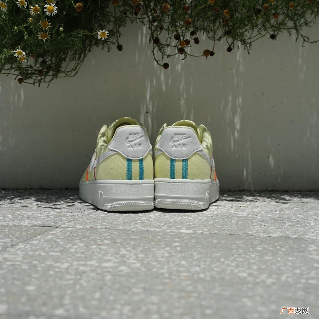 Nike Air Force 1 Low “Life Lime”图片