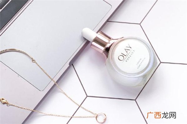 olay流光瓶适合什么肤质_敏感肌能用吗