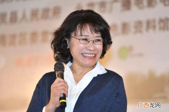 王佐良和张海迪幸福如初 王佐良比张海迪大几岁