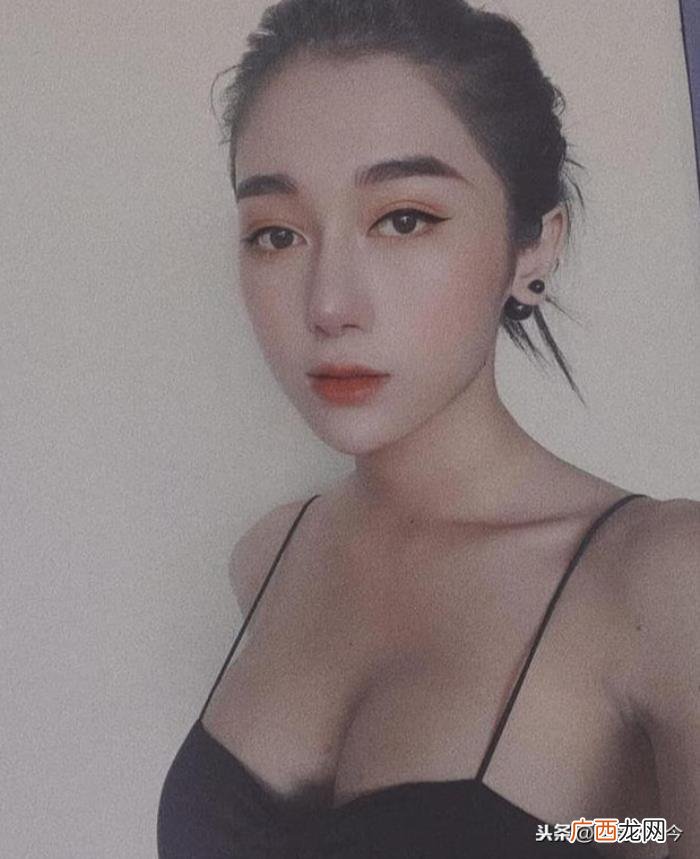 以为自己是女人的男人，为实现做回女人的梦想