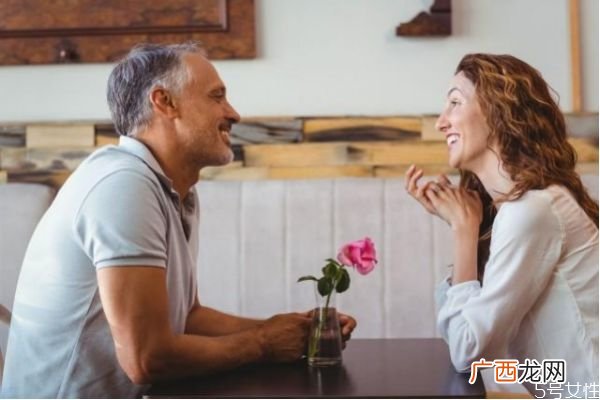 如何确定恋爱关系怎样才算确定恋爱关系
