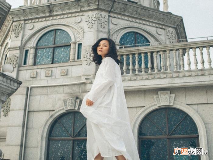 水瓶女摩羯男，水瓶座和摩羯座的恋爱看似和谐