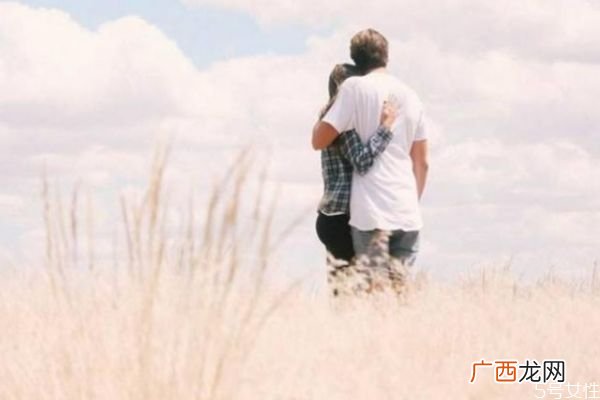 女生刚分手怎么追机会大怎么追一个刚分手的女生