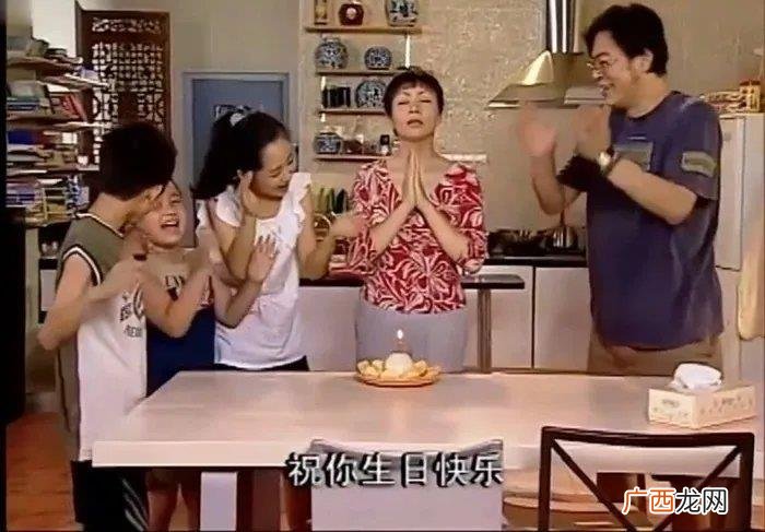生日快乐表情包记得收藏哦~ 生日快乐配图