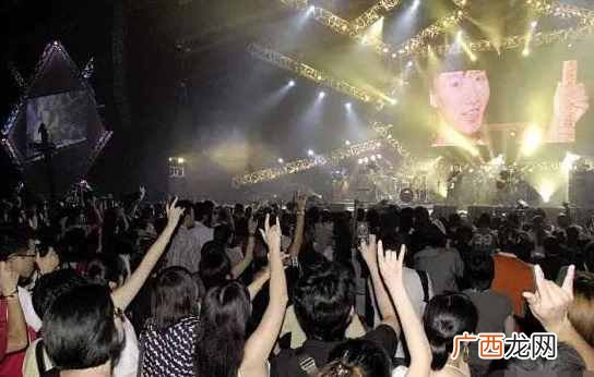 揭晓黄家驹去世时间及原因 黄家驹什么时候死的