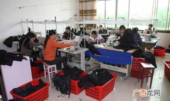 服装货源批发厂家在哪里？这个货源批发价格全