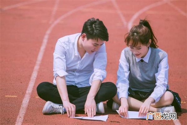 为什么要和成熟的男生恋爱和成熟的男生恋爱是什么感觉