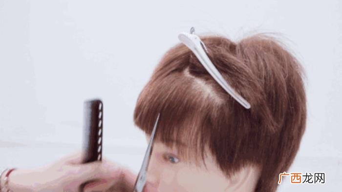 为什么有些理发师剪发时都要打薄 打薄头发有什么坏处