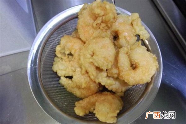 炸虾仁的做法 炸虾仁吃了会胖吗