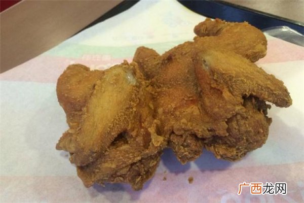 童子鸡是发物吗 童子鸡是公鸡还是母鸡