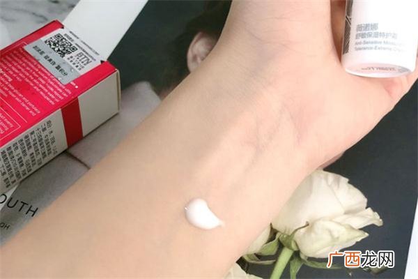 薇诺娜特护霜能修复敏感肌肤吗_能修复皮肤屏障吗
