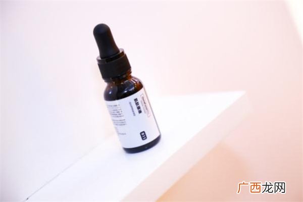 hfp肌肽原液白天可以用吗及怎么用