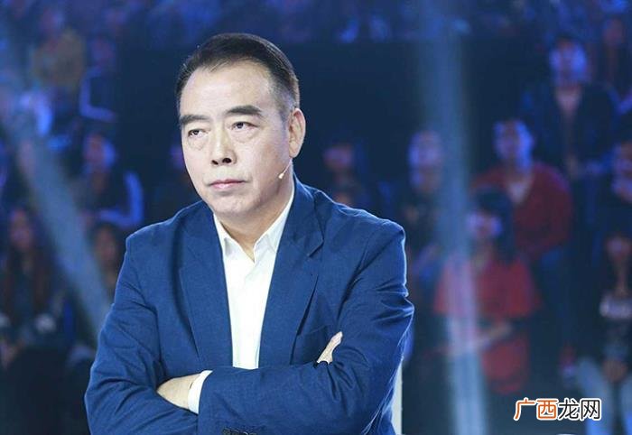陈飞宇为父亲陈凯歌庆生 陈飞宇爸爸