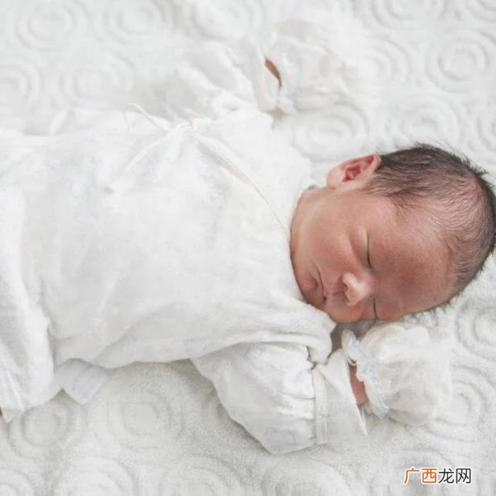 新生儿受惊吓，新生儿出现这4种情况