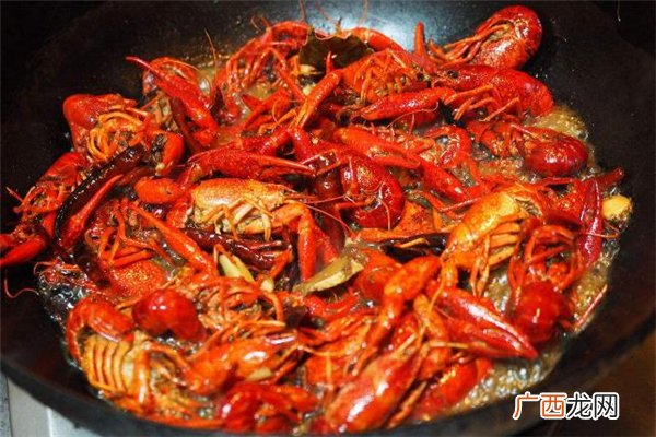 口味虾的做法 口味虾属于海鲜吗