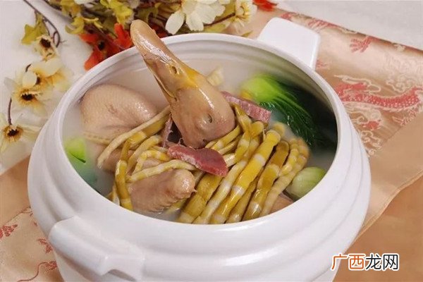 老鸭竹笋汤的做法技巧_老鸭竹笋汤怎么做