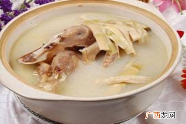 老鸭竹笋汤的做法技巧_老鸭竹笋汤怎么做