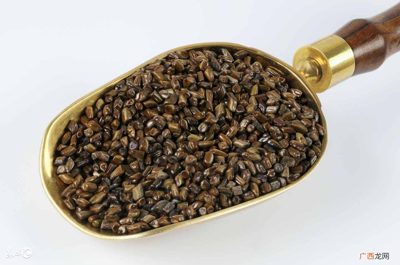 决明子茶最佳喝法及功效解析 决明子茶的功效与作用及禁忌