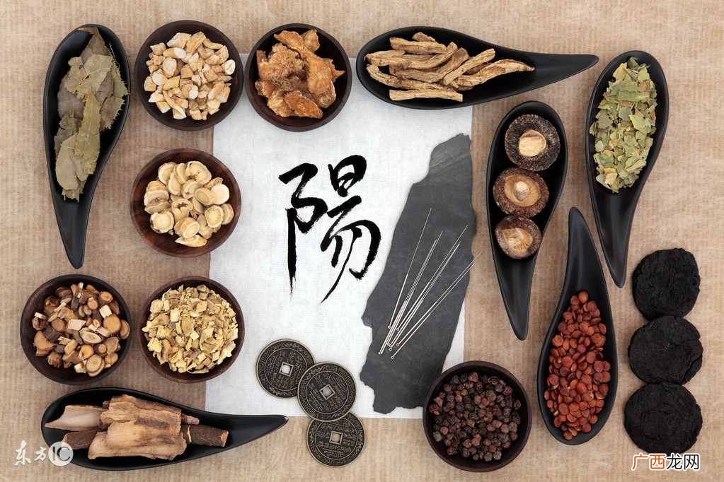 决明子茶最佳喝法及功效解析 决明子茶的功效与作用及禁忌
