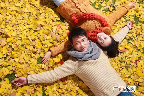 跨年怎么给女朋友惊喜和女朋友跨年怎么过有意义