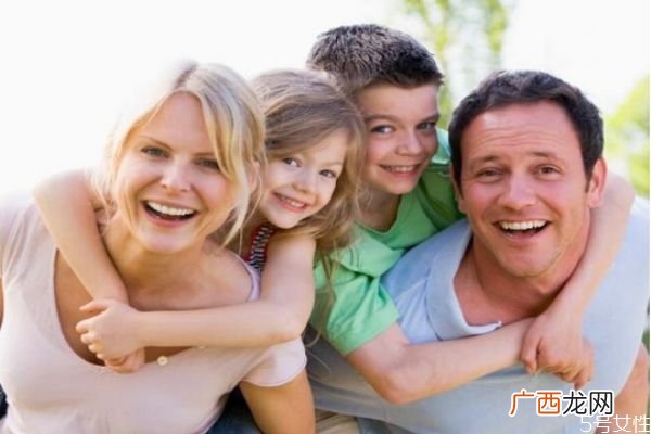 离婚后如何把对孩子的伤害减到最小离婚了这样对孩子
