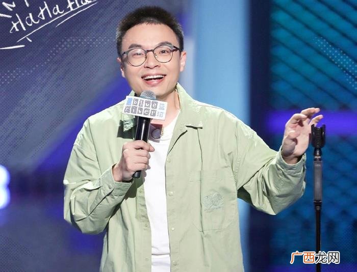 看看段子手怎么夸自己 幽默地夸自己的句子