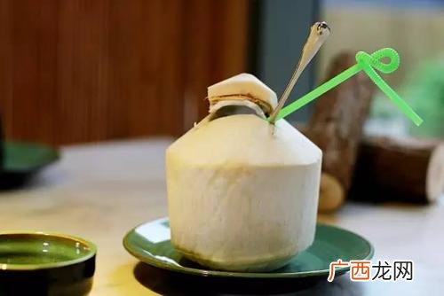 椰子水怎么喝 椰青如何保存